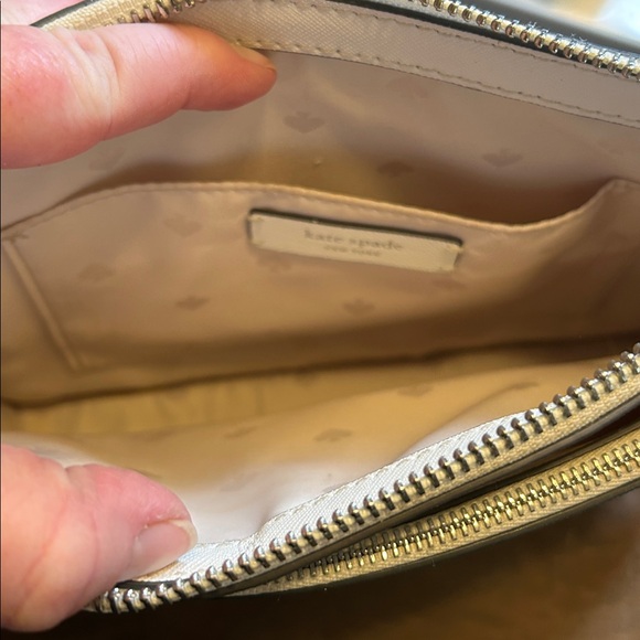Kate Spade Cream Crossbody Bag - Picture 8 of 16